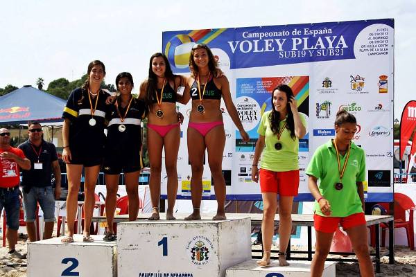 Una plata, un bronze i un quart lloc, bon balanç de Catalunya al Campionat Espanya Vòlei Platja
