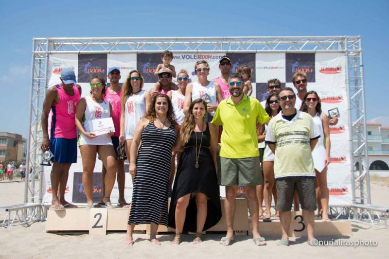 Roca-Aguilà i García-Martínez s’imposen al Màsters FCVb Voleiboom