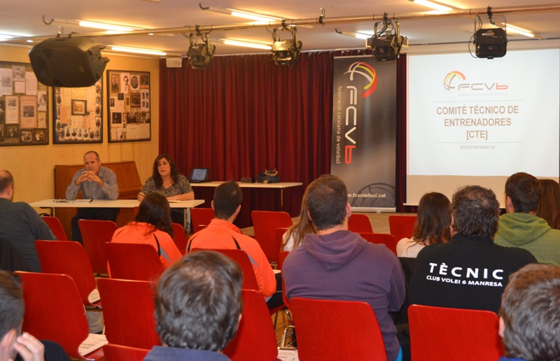 Enviament de qüestionari als entrenadors col•legiats per millorar el CTE i el col•lectiu
